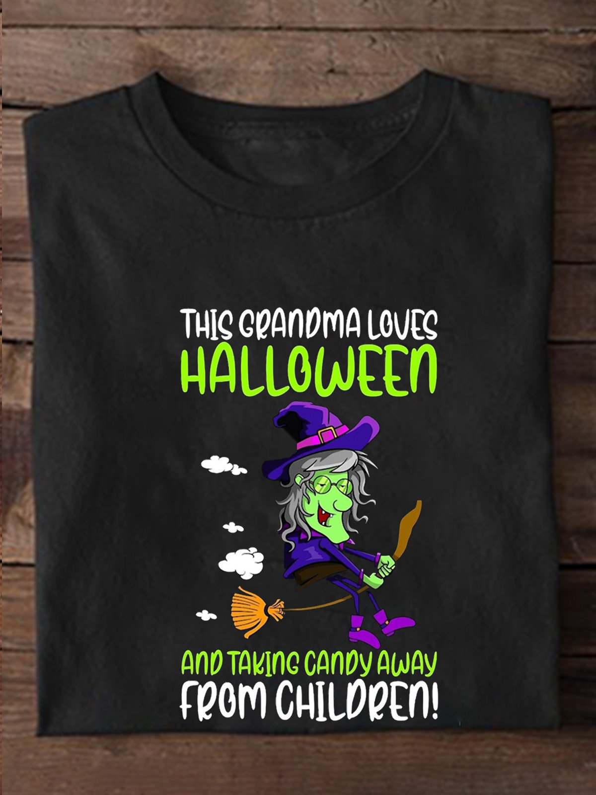 This Grandma Loves Halloween  witch Halloween T-Shirt