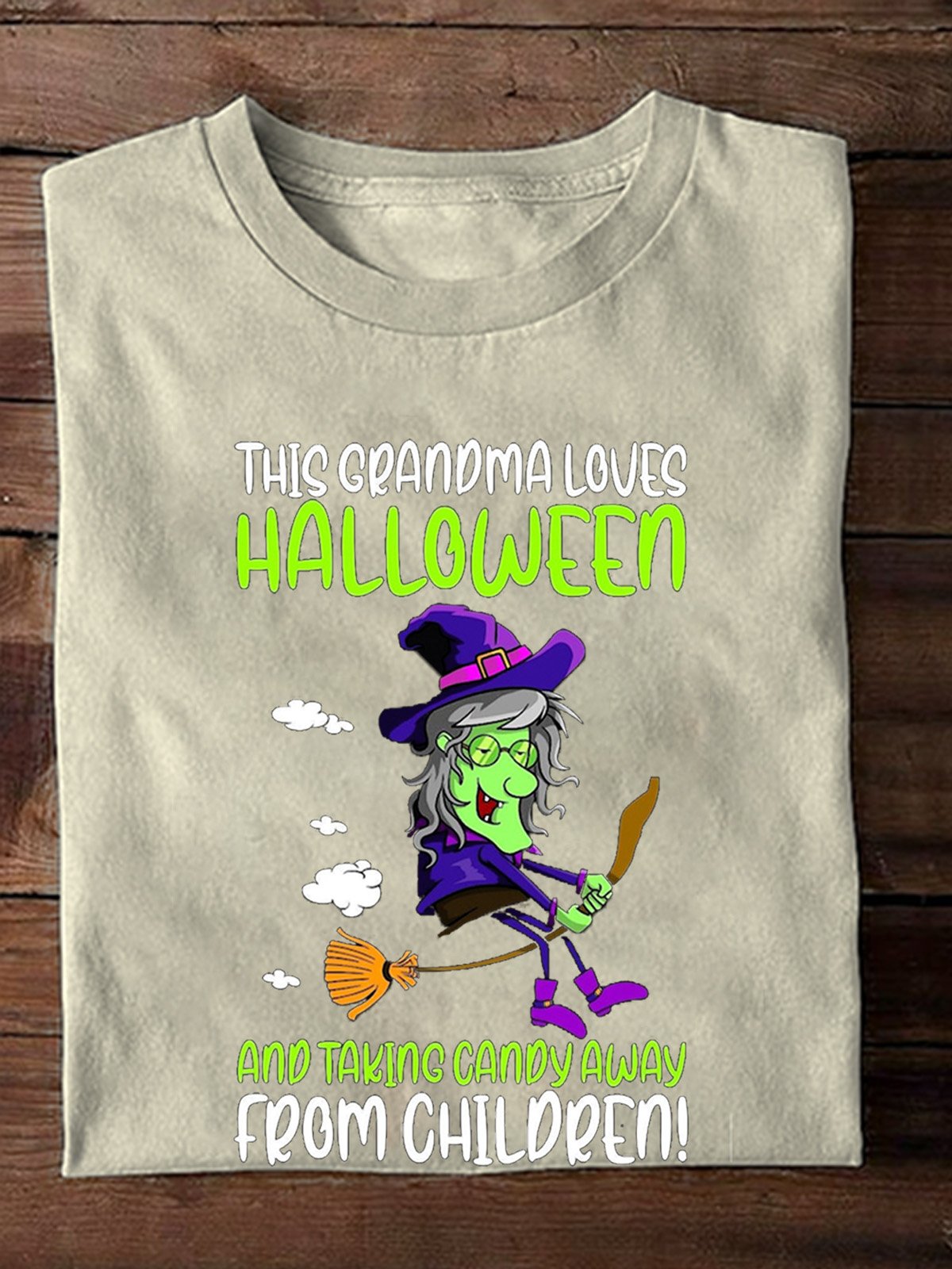 This Grandma Loves Halloween  witch Halloween T-Shirt